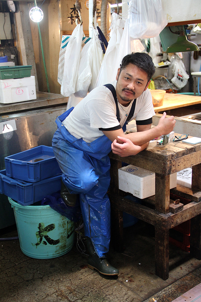 Tsukiji Fishmonger | Tokyo, Japan