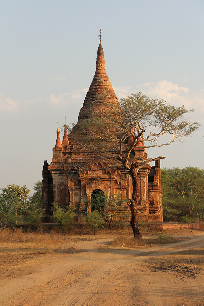 Pagoda Sunset | Bagan, Myanmar