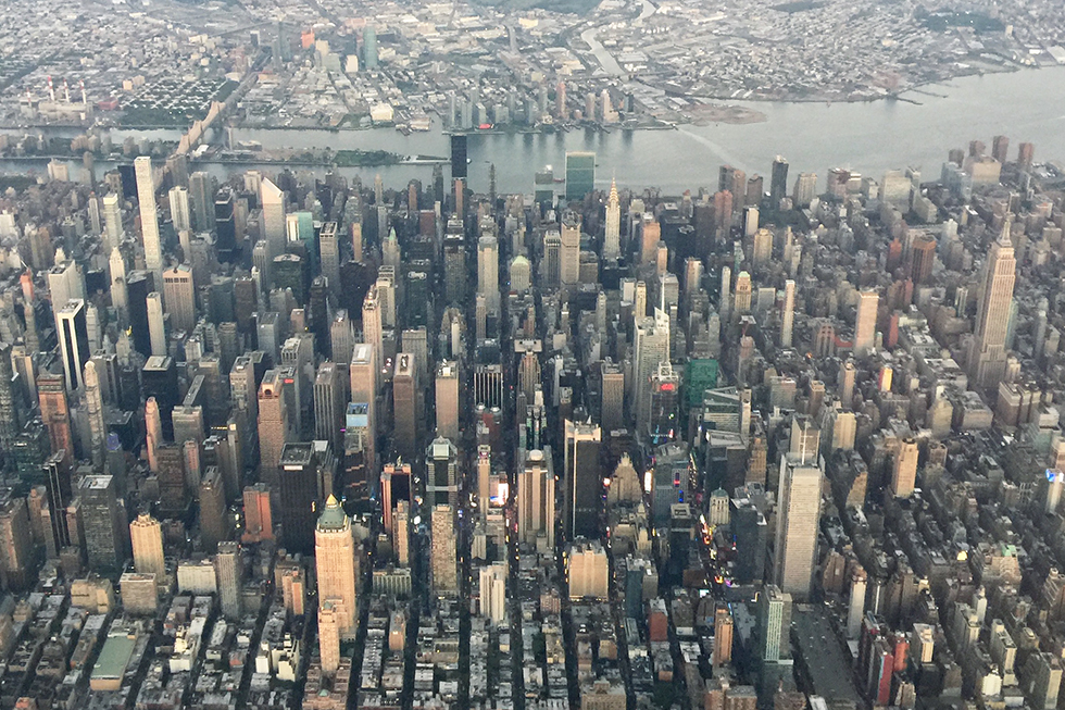 Jetting over Manhattan | In the Air